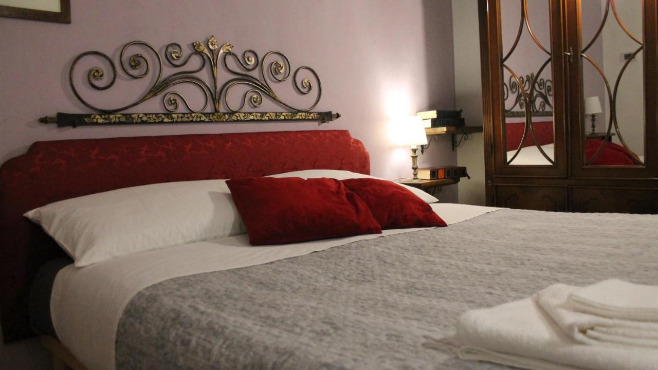 Duomo Classic Apartment ฟลอเรนซ์ ภายนอก รูปภาพ
